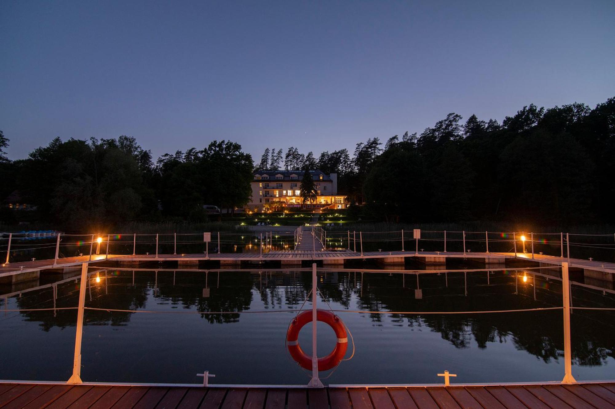 Osrodek Gawra Hotel Nidzica Exterior photo